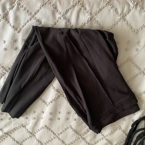 Thick black leggings style pants